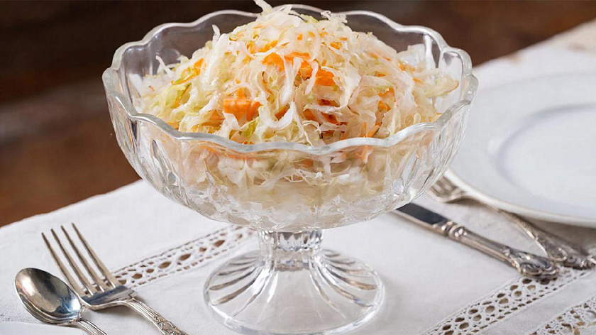 Роспотребнадзор дал рекомендации по выбору квашеной капусты