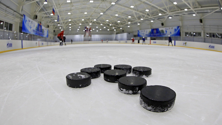 Хоккеист из Салехарда отправился в Кувейт для подготовки к чемпионату мира – 2028