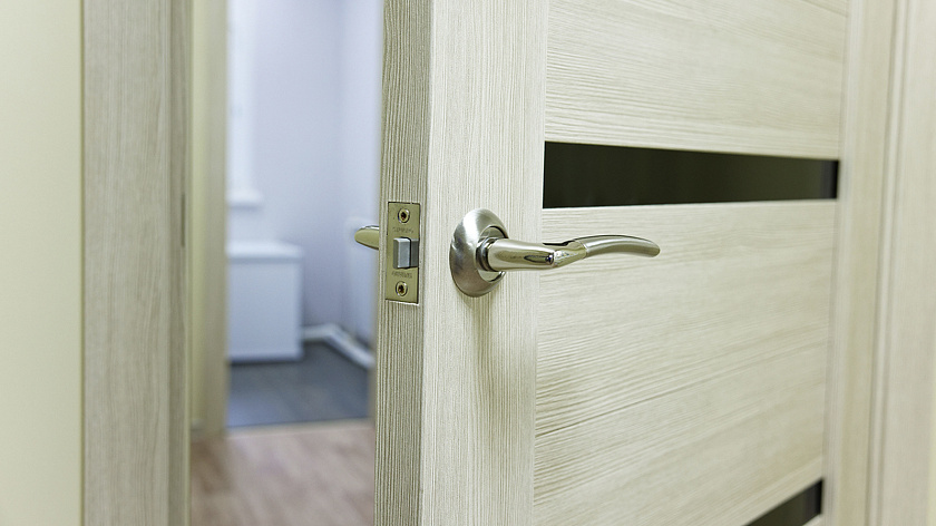 Пенсионерам разъяснили, как сдача квартиры в аренду может повлиять на их льготы