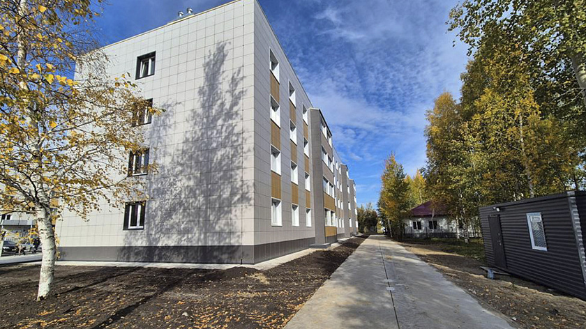 В Пойковском возвели новый дом на 48 квартир