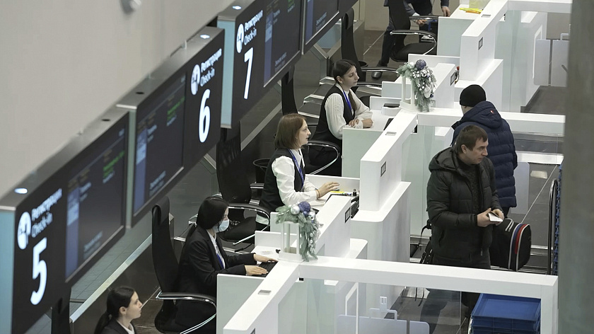 В авиакомпании «Ямал» объяснили причину проблем с рейсом Минеральные Воды – Салехард