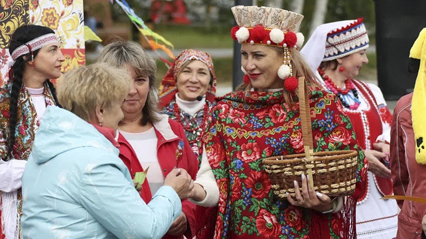 Народы России представили свои обычаи на фестивале в Свердловской области
