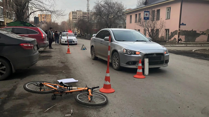 В Тюмени водитель иномарки сбил юного велосипедиста