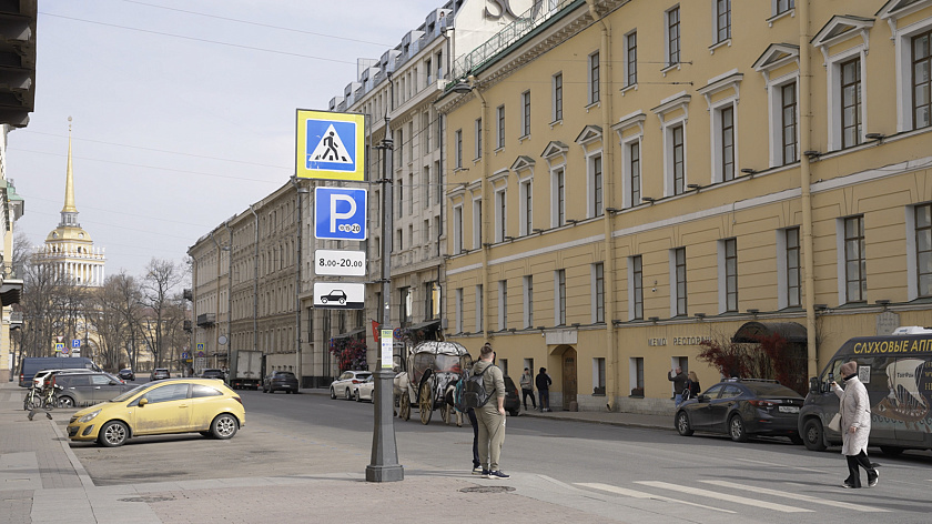 Новые тарифы на платную парковку в Петербурге начнут действовать с 15 октября