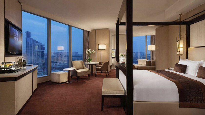 Загрузка отелей Петербурга в новогодние праздники достигала 85%