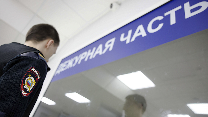 В Тюмени ищут мужчину, который приставал к школьнице в лифте