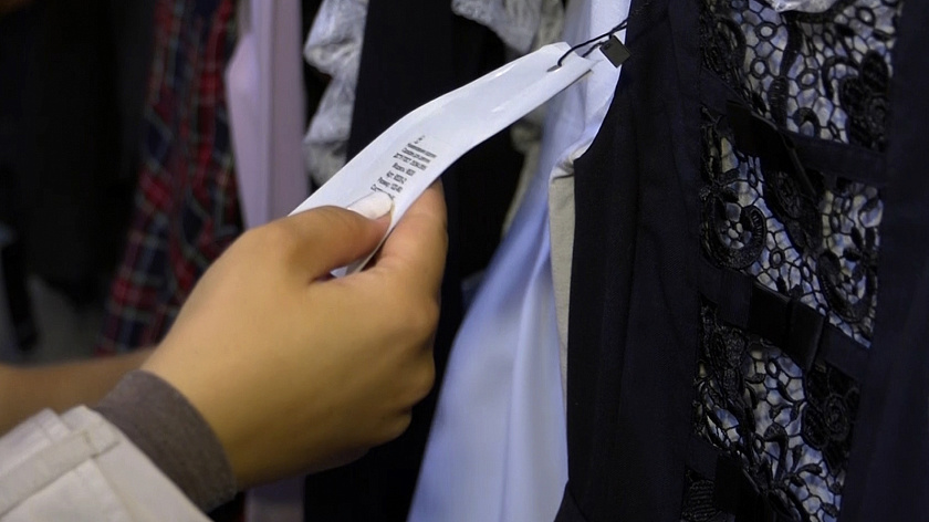 Ноябрьский предприниматель заплатит штраф за торговлю одеждой без маркировки