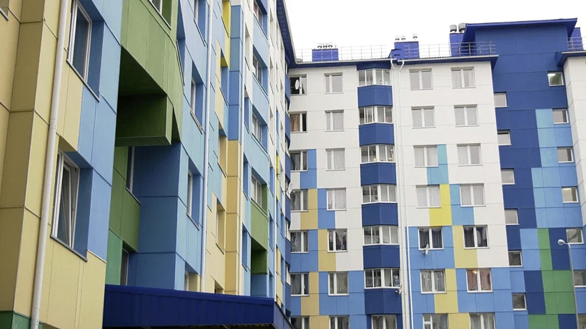Почти 550 многоквартирных домов отремонтируют до конца года в Югре