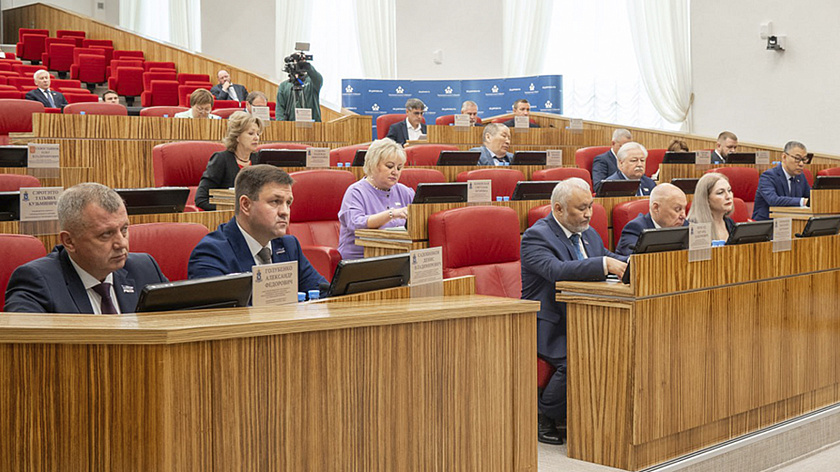 Ямальские депутаты предложили расширить арктическую ипотеку на медиков частных клиник