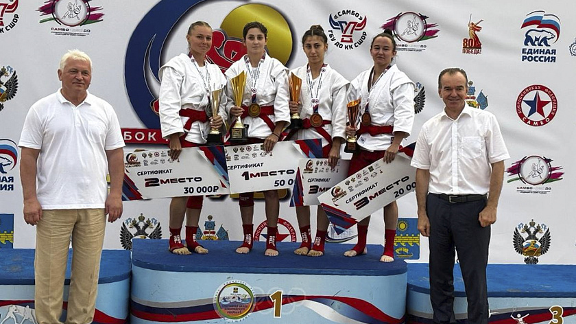 Ямальская спортсменка стала бронзовым призёром Кубка России по пляжному самбо