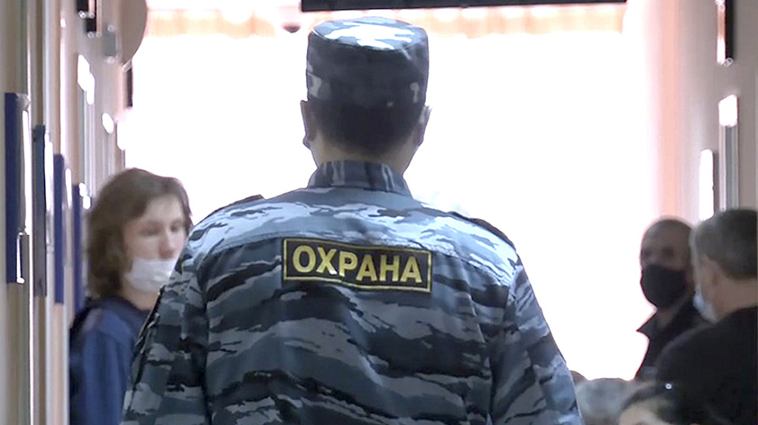 В Салехарде сотрудники ЧОП охраняли объекты без корочек и аттестации