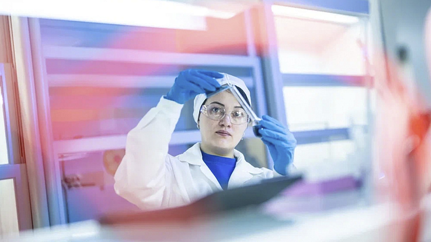 Стали известны лидеры по уровню зарплат в Тюменской области 