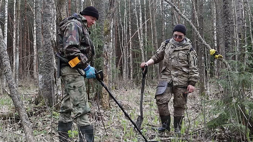 «Десант памяти»: первые находки поисковиков в Новгородской области