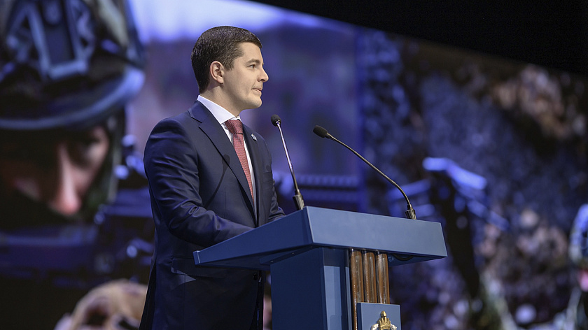 Дмитрий Артюхов обсудил с депутатами итоги работы и планы по развитию Ямала