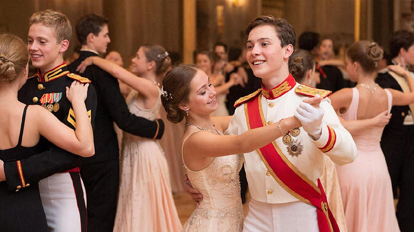 Ноябрьские кадеты представили Ямал на благотворительном балу в Москве