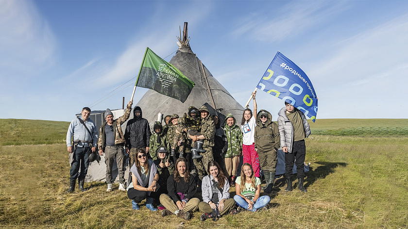 Волонтёры «Зелёной Арктики» очистили тундру от мусора и металлолома